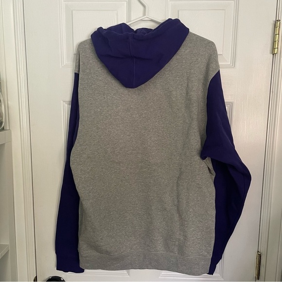 Mitchell & Ness EUC Toronto Raptors Purple & Grey Pullover Hoodie Large - Picture 3 of 6
